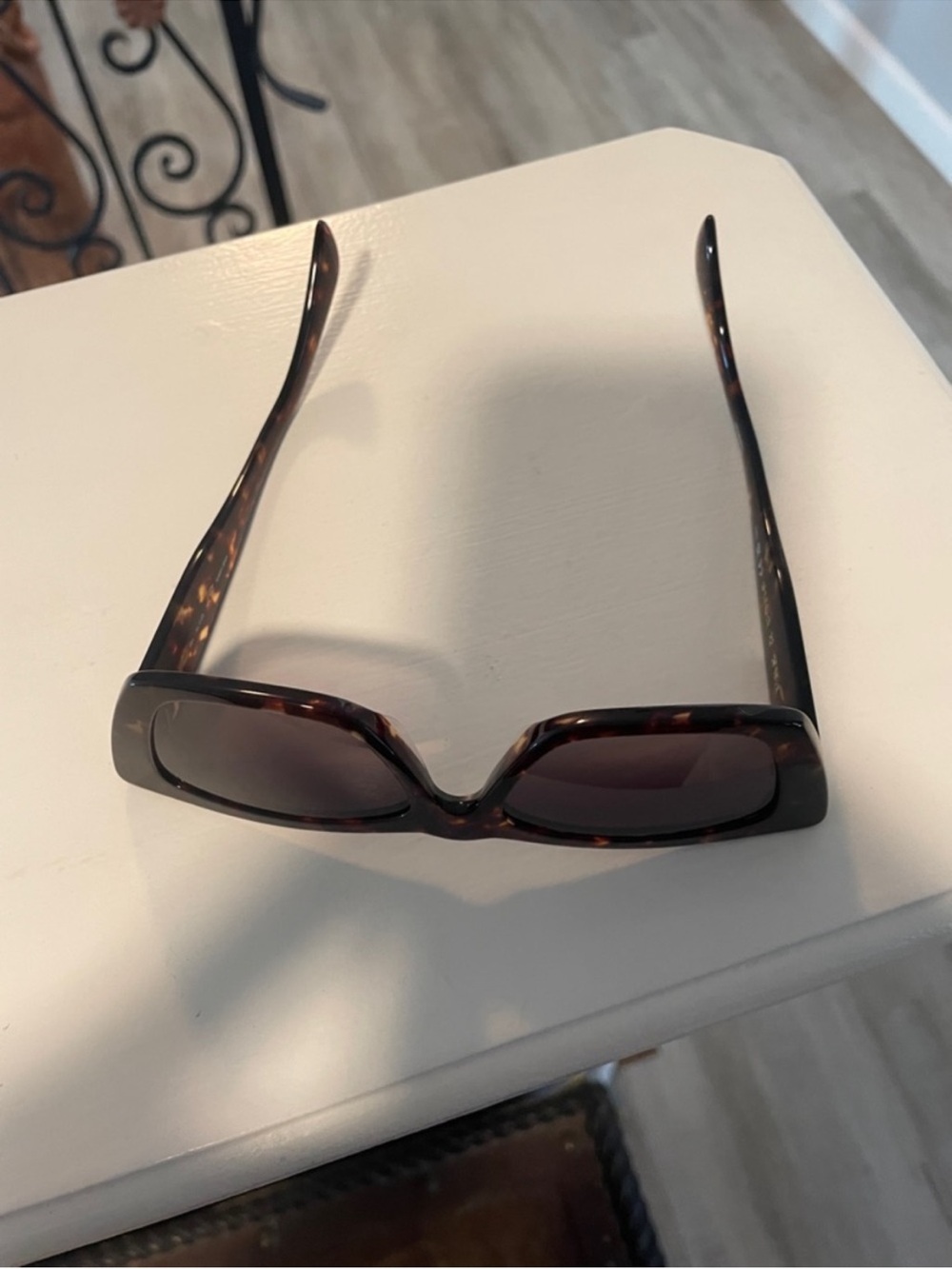 rag & bone Tortoiseshell Cat-Eye Sunglasses with Black Case - Picture 9 of 9